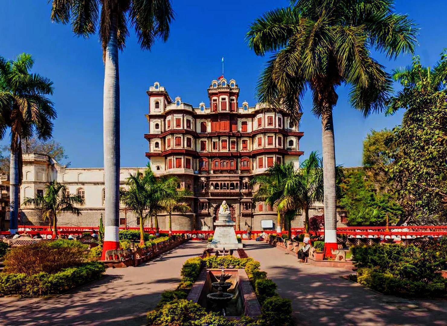 Indore Food Guide: Best street foods in Indore (2025)