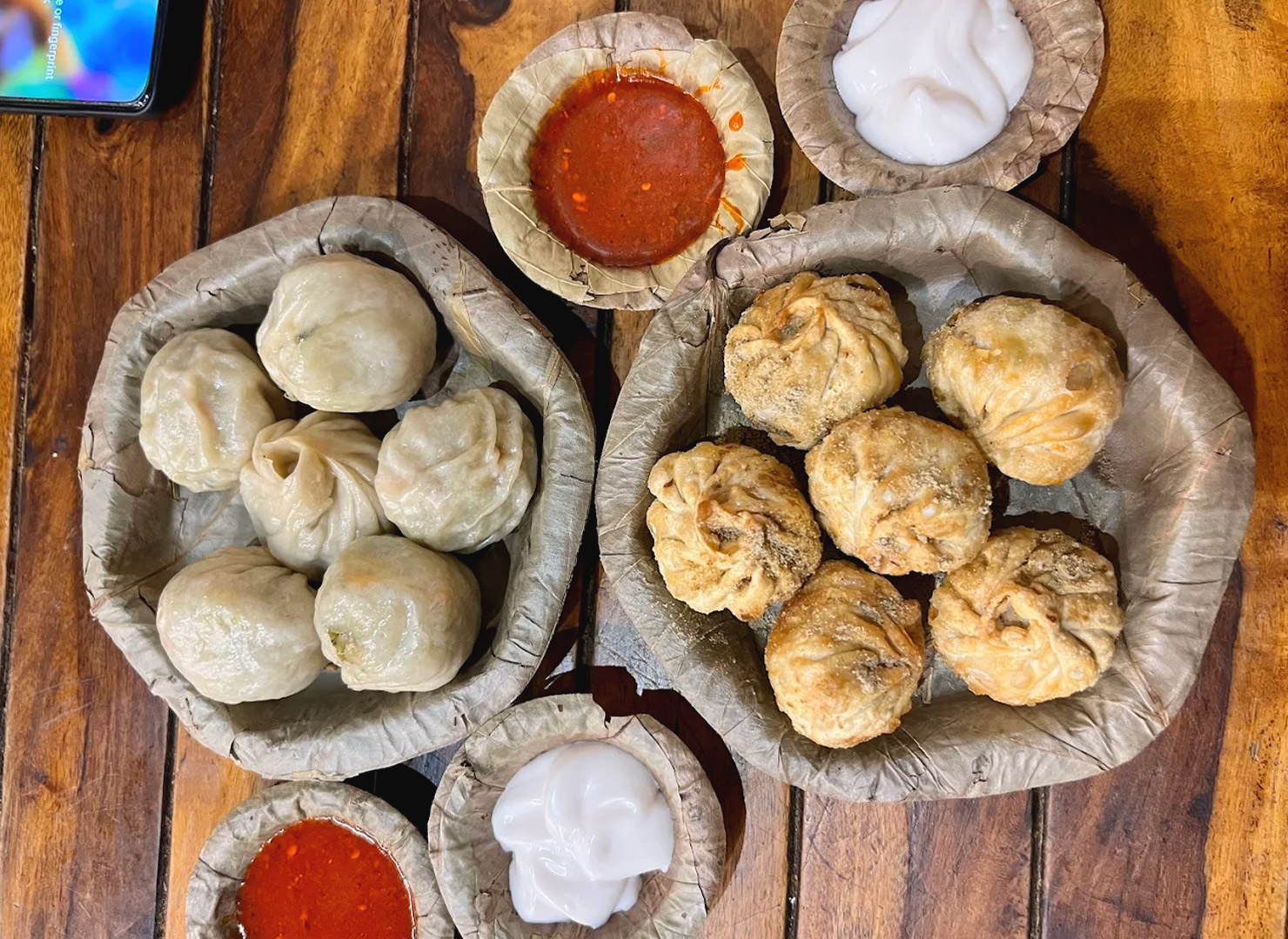 Momos
